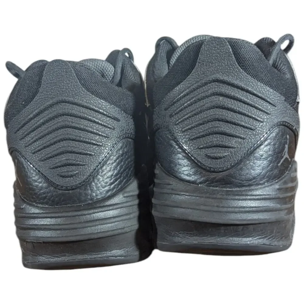 NIKE Air Jordan Max Aura 5 Black Shoes (DZ4353 001) Mens Size 10 Leather